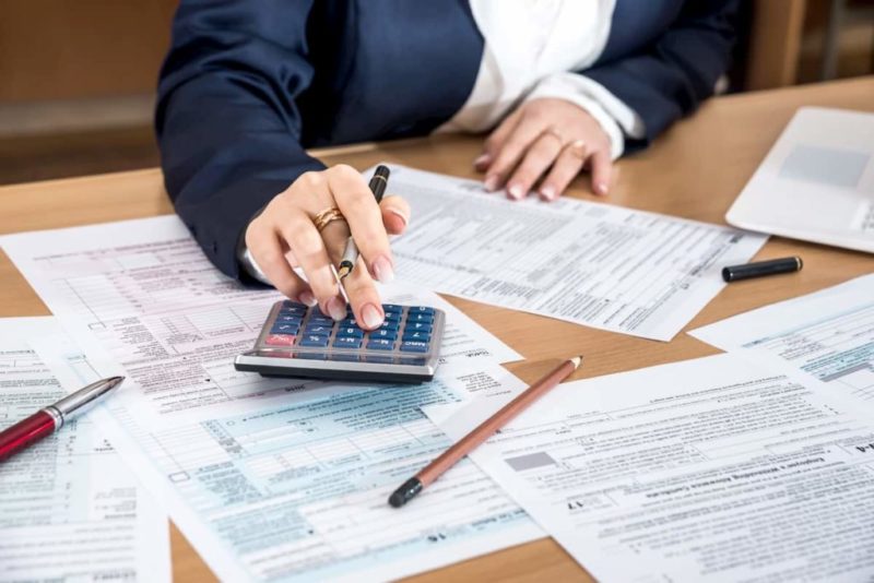 When Should You Consider Hiring a Tax Attorney?